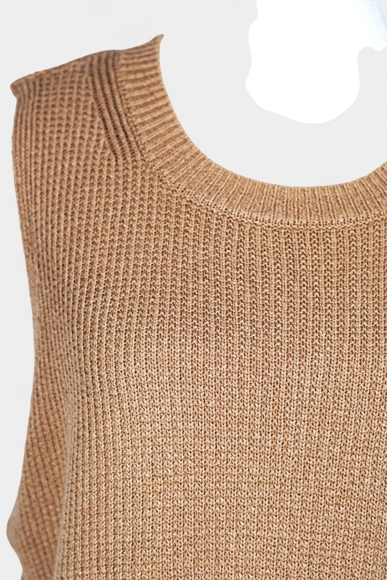 Knitted Tussah Silk Vest | Camel Brown