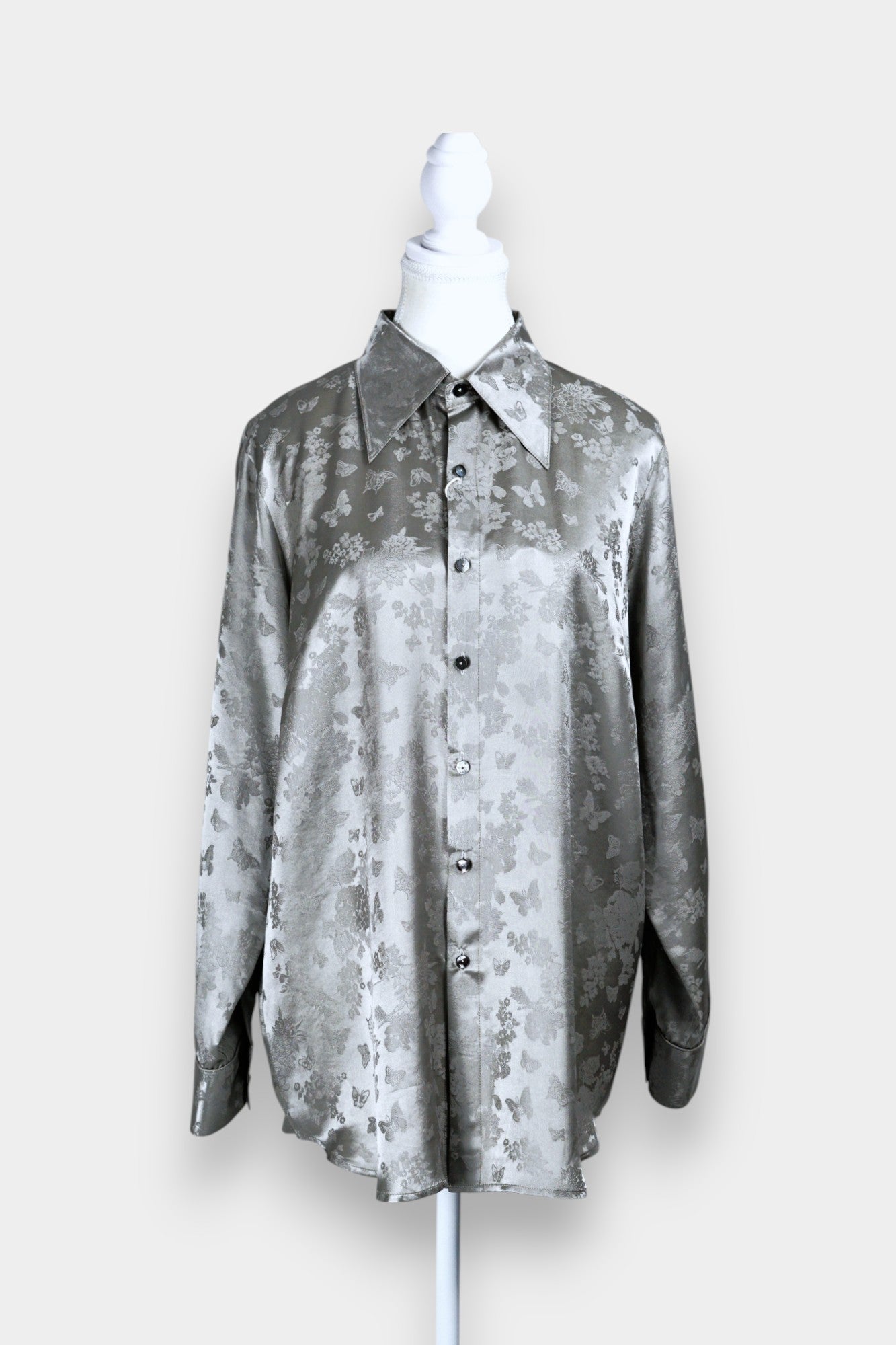 Handcrafted Mulberry Silk Shirt | Silver Floral Jacquard