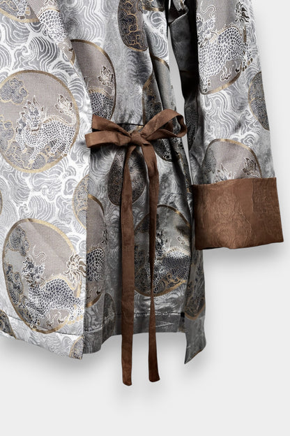 Gambiered Guangdong Gauze Silk Wrap Jacket | Silver Jacquard Weave