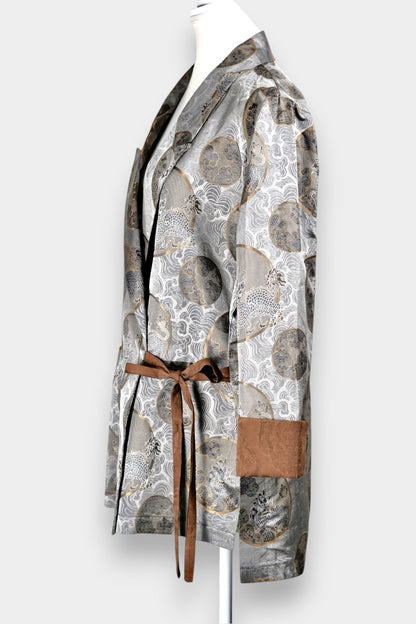 Gambiered Guangdong Gauze Silk Wrap Jacket | Silver Jacquard Weave