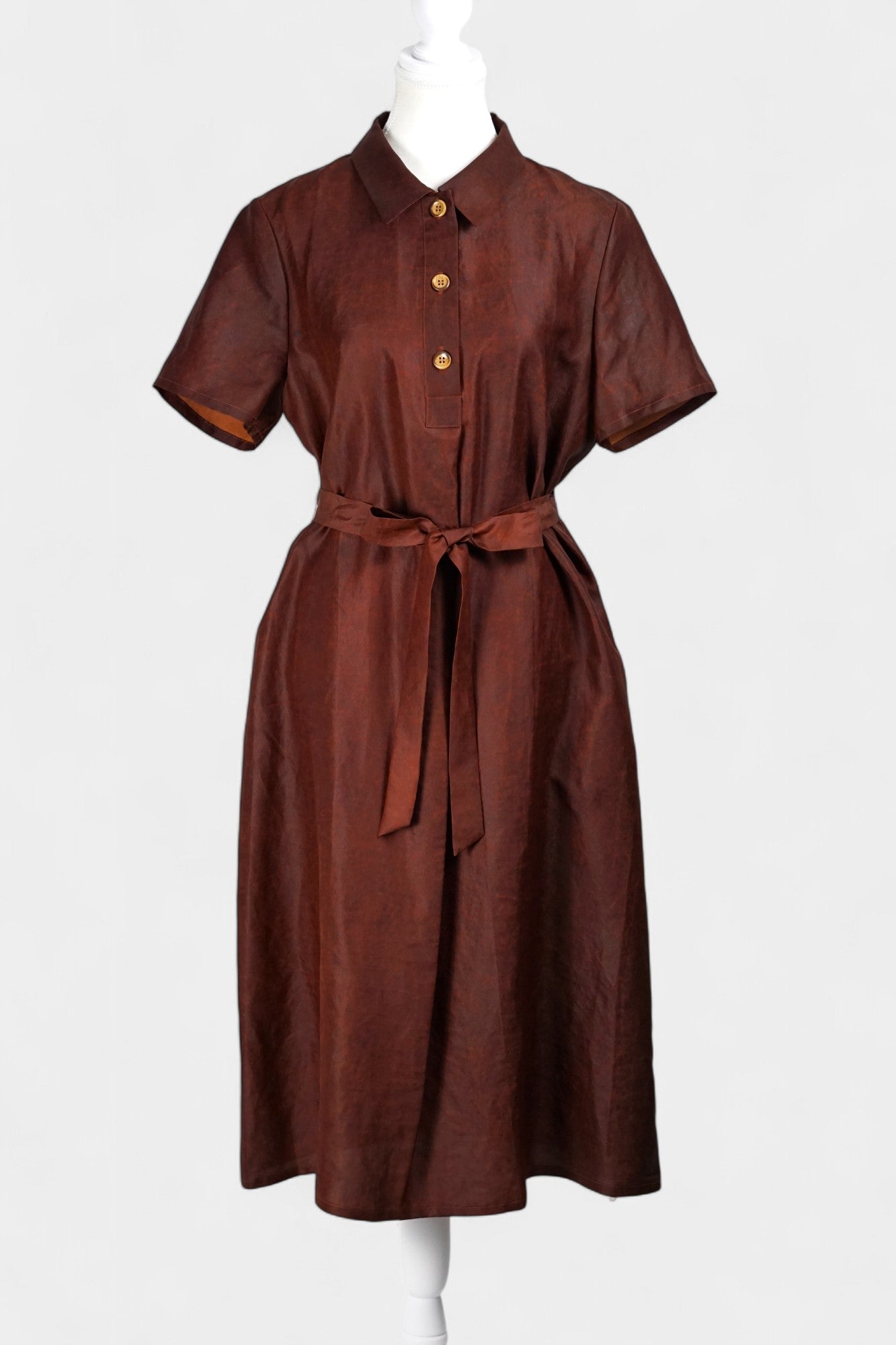 Gambiered Guangdong Gauze Silk Dress | Red-Brown Short Sleeve