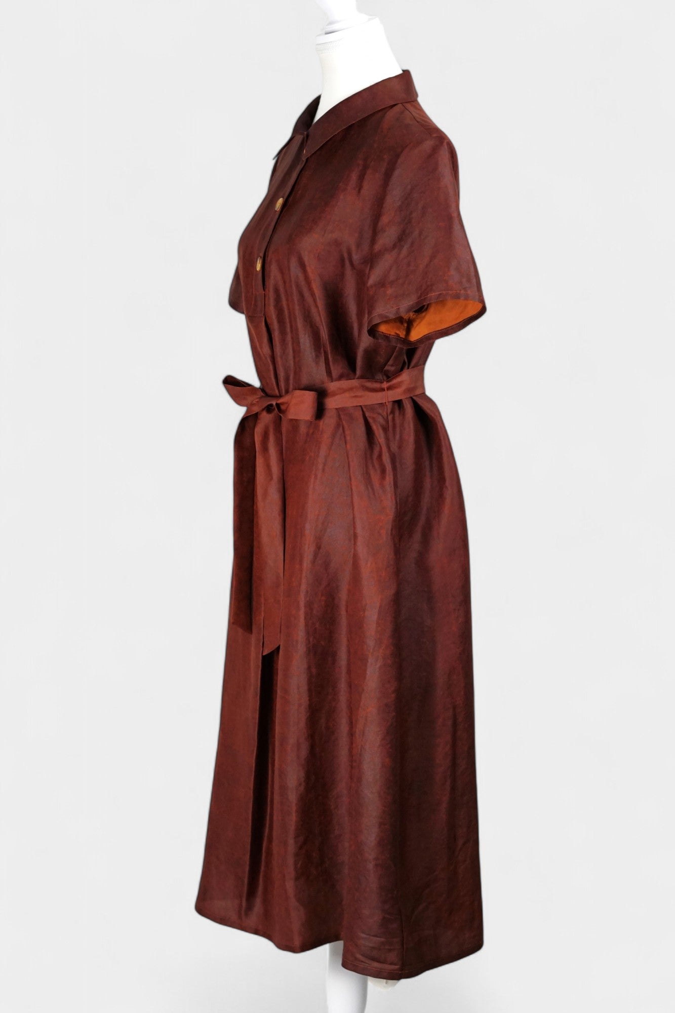 Gambiered Guangdong Gauze Silk Dress | Red-Brown Short Sleeve