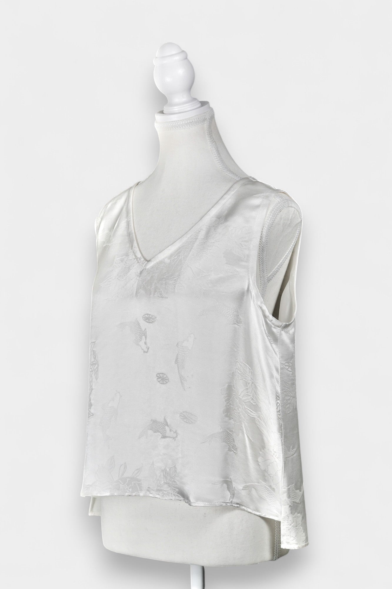 Handmade Mulberry Silk Jacquard Sleeveless Top | White