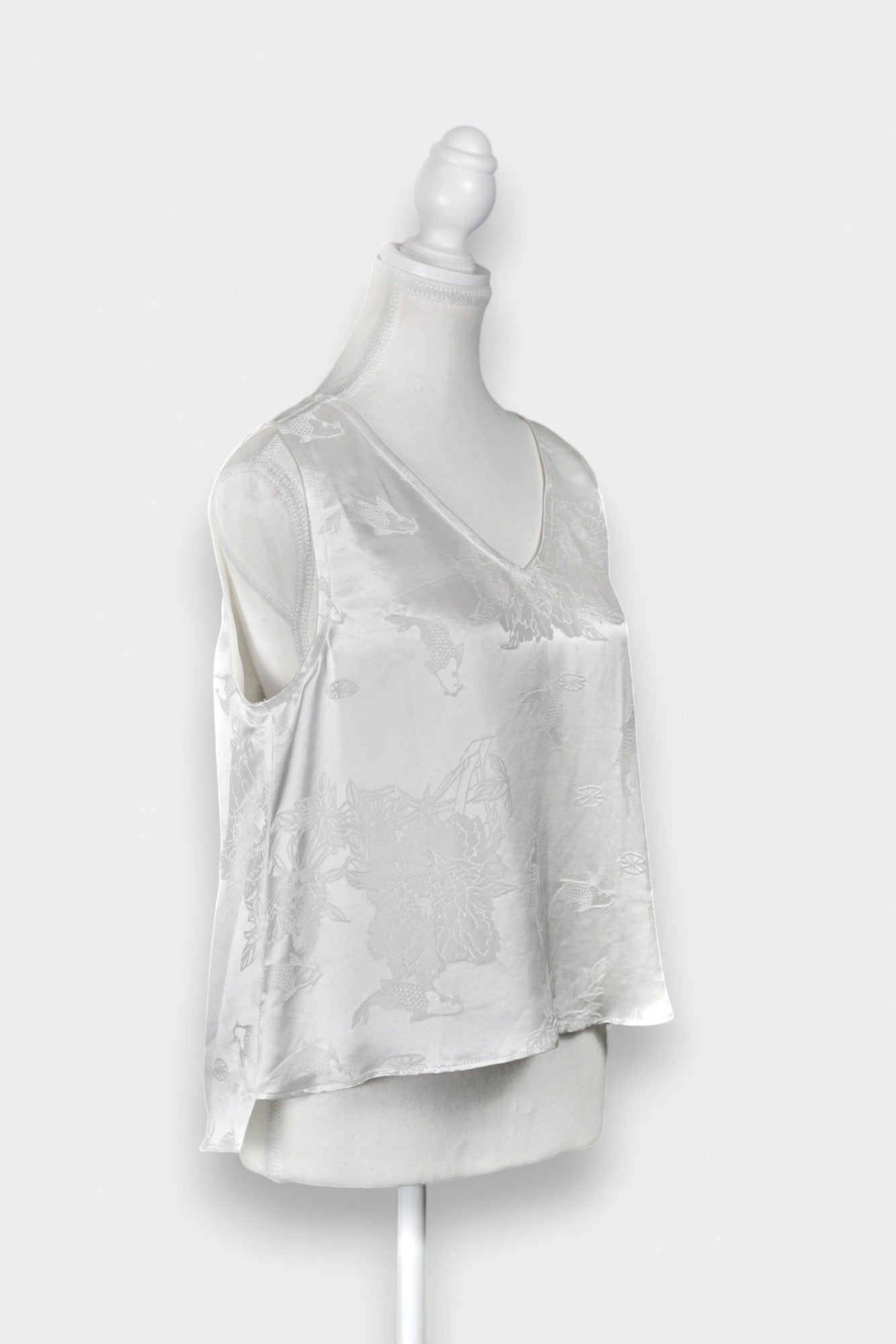 Handmade Mulberry Silk Jacquard Sleeveless Top | White