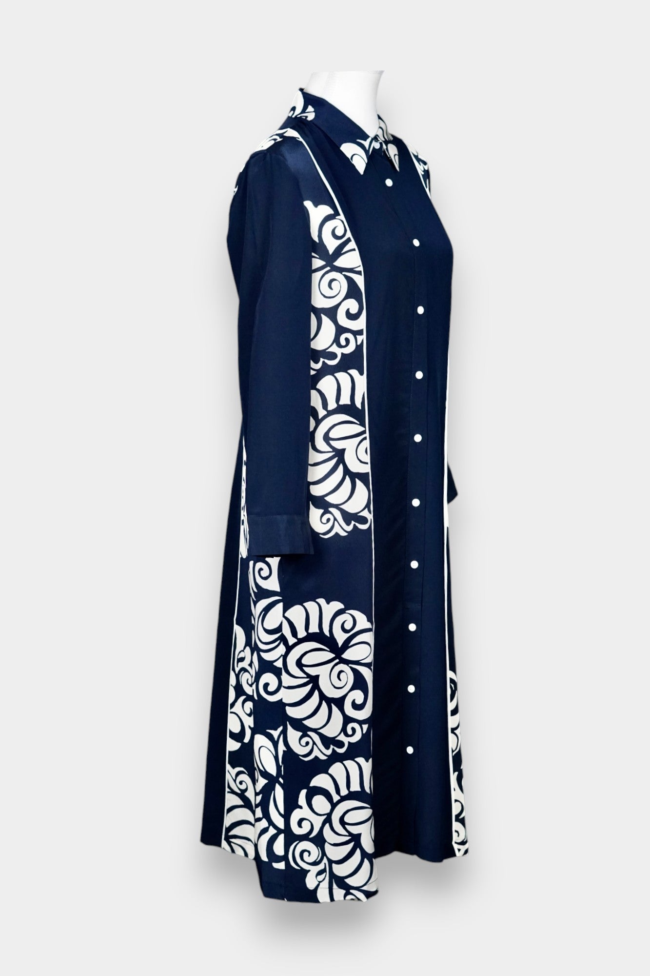 Printed Silk Shirt Dress with Scallop Motif in Navy & White