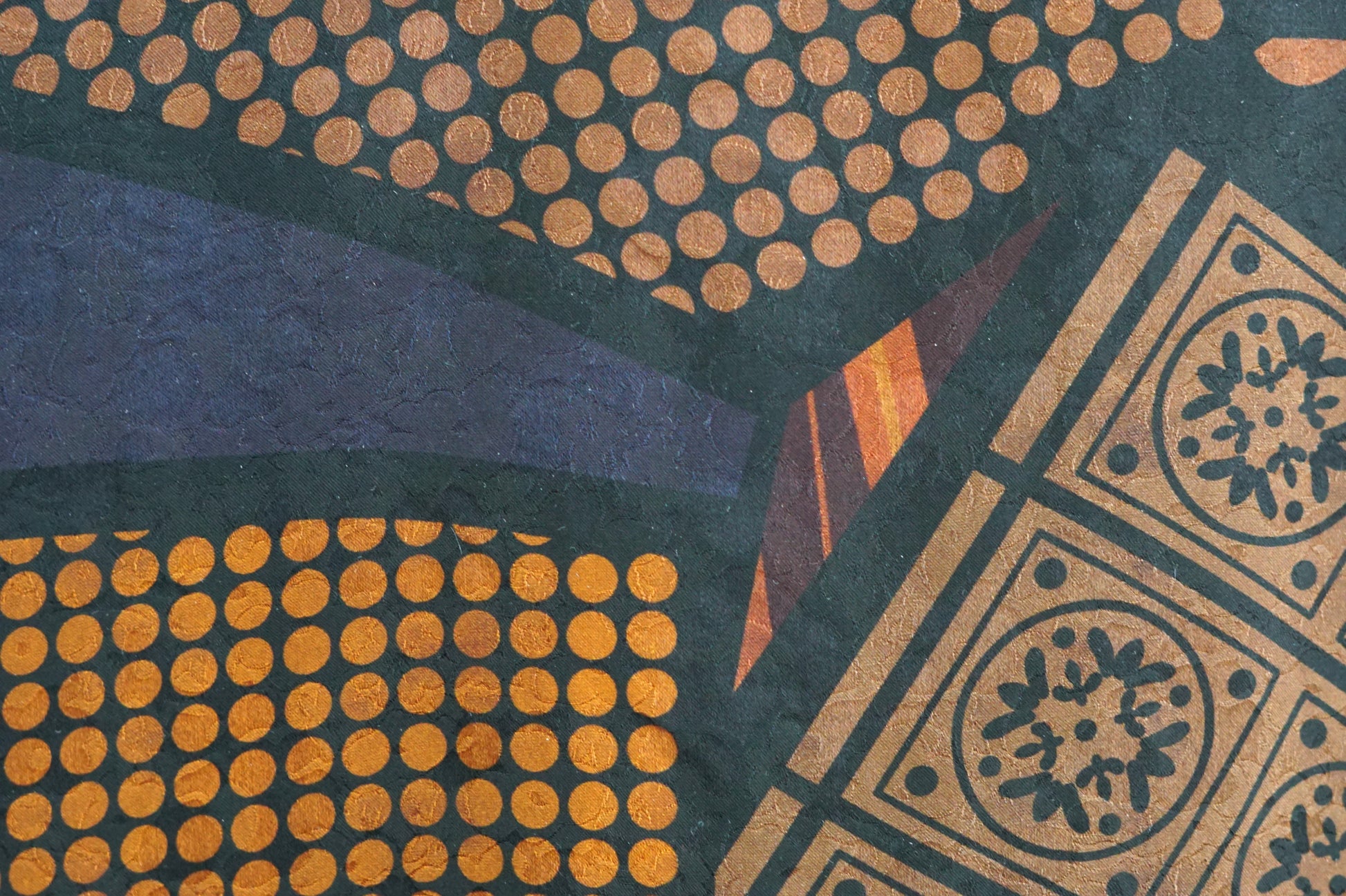 Women's vintage style mud silk top, Gambiered Canton Gauze shirt with pussy bow neckline and earth tone patterns.