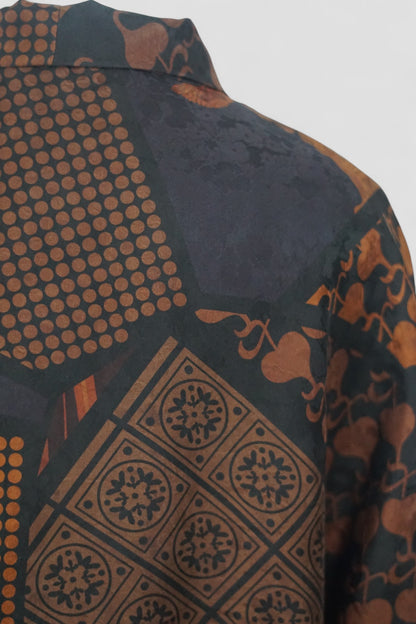 Women's vintage style mud silk top, Gambiered Canton Gauze shirt with pussy bow neckline and earth tone patterns.