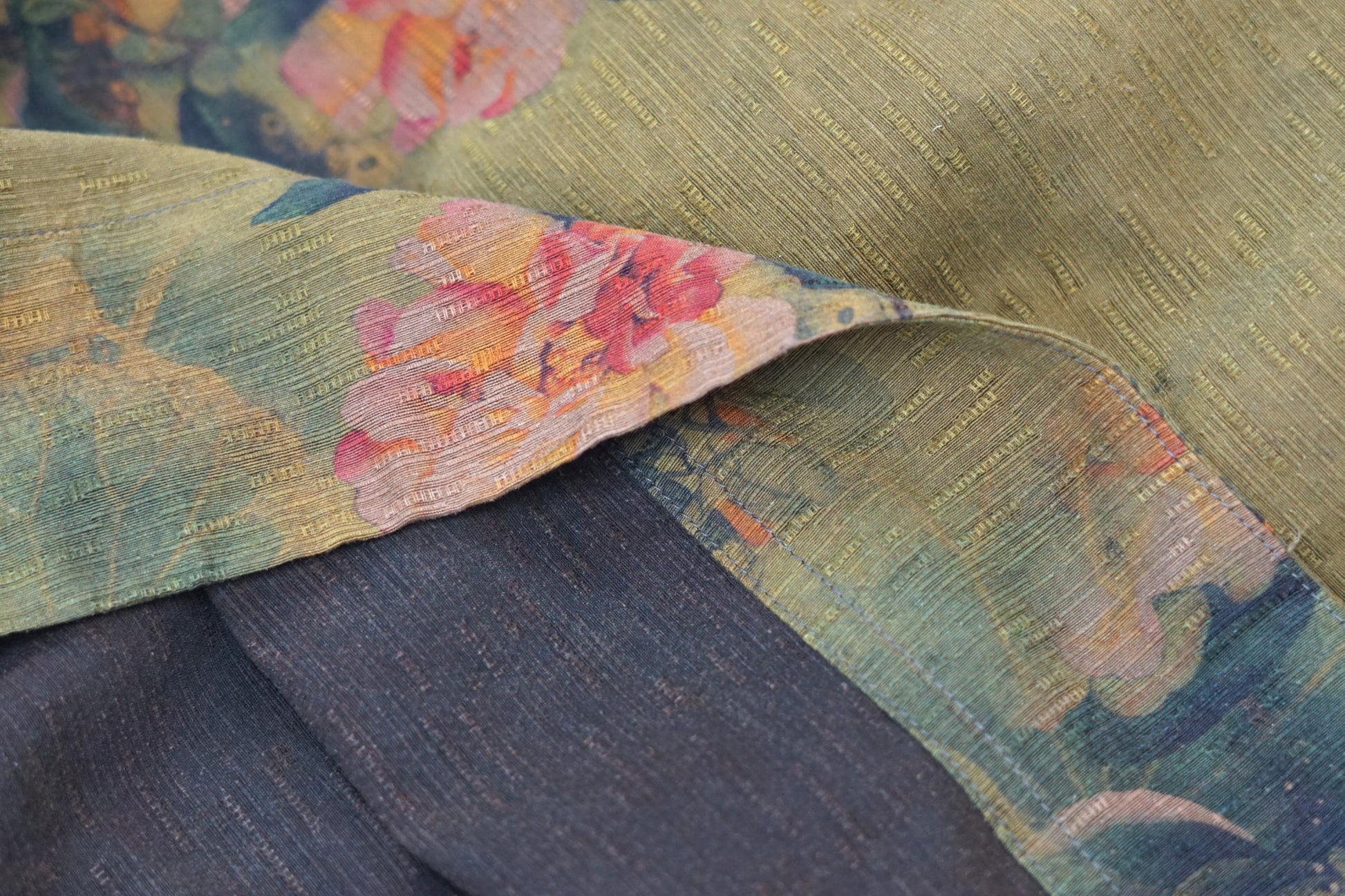 Gambiered Canton Gauze silk skirt featuring vintage floral print and elastic waistband.