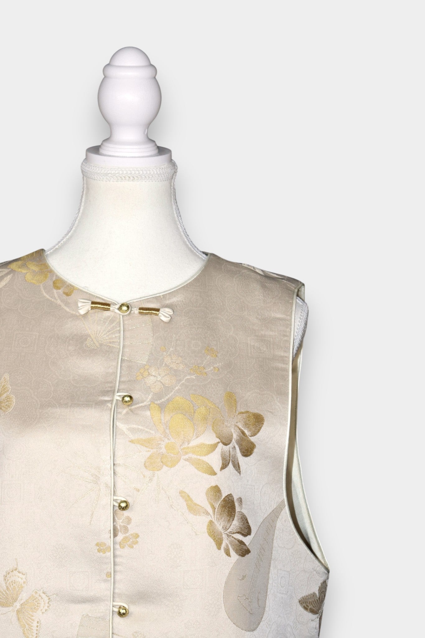 Handcrafted Champagne Song Dynasty Brocade Silk Vest | Butterfly Floral Jacquard