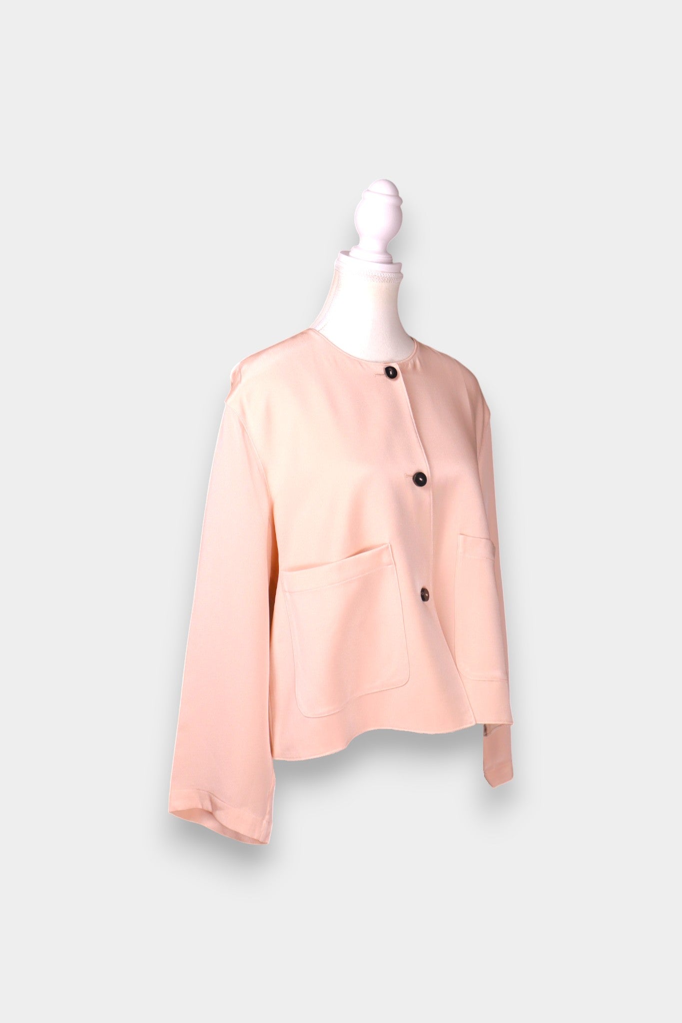 Mulberry-Silk-Cropped-Jacket-Baby-Pink-Round-Neck-Outwear-side-look