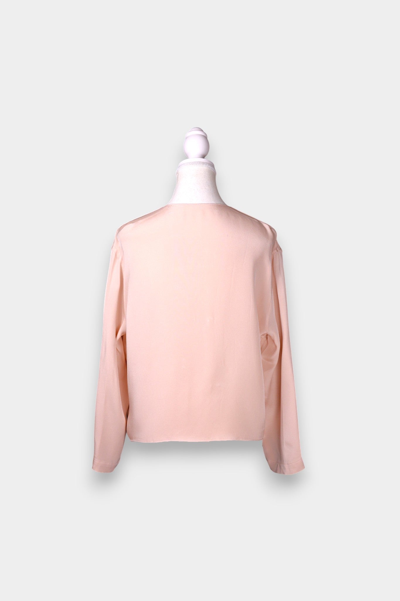 Mulberry-Silk-Cropped-Jacket-Baby-Pink-Round-Neck-back-look