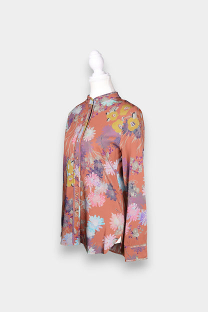 Mulberry-Silk-Relaxed-Fit-Shirt-Dirty-Orange-Classic-Collar-Left-Side-Look