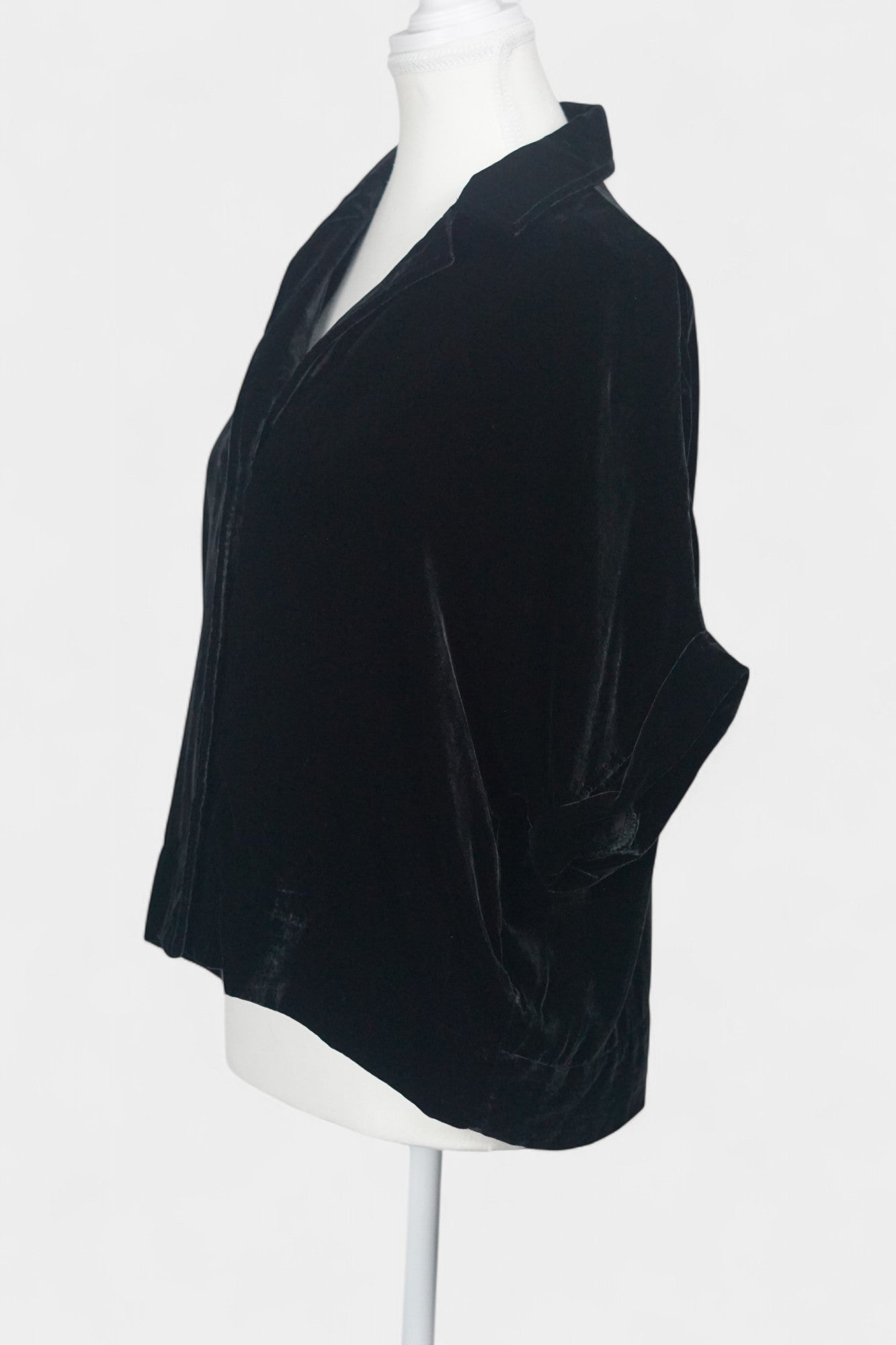 Mulberry-Silk-Velvet-Jacket-Black-Camp-Collar-Short-Sleeve-Luxury-Outerwear