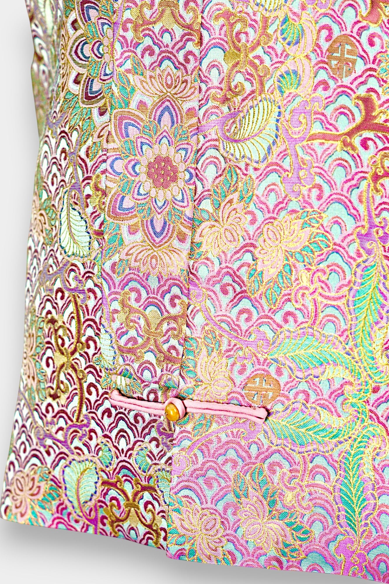 Elegant Song Brocade silk waistcoat in soft pink with exquisite jacquard detail