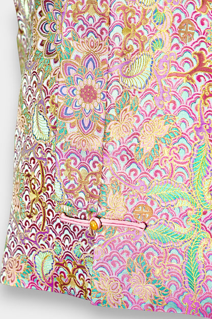 Elegant Song Brocade silk waistcoat in soft pink with exquisite jacquard detail