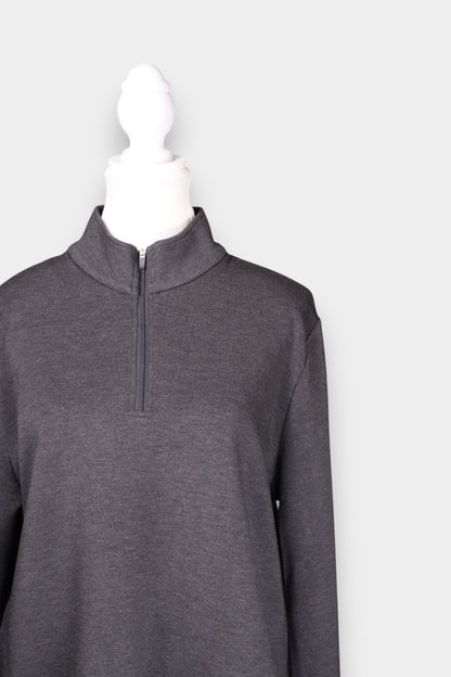 Tussah-Silk-Wool-Blend-Relaxed-Fit-Sweatshirt-Dark-Gray-Details